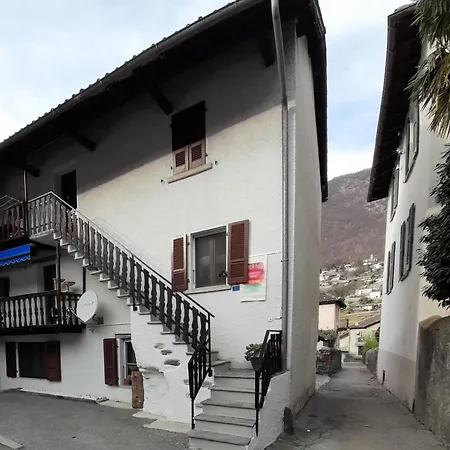 Cec & Evita Apartament *